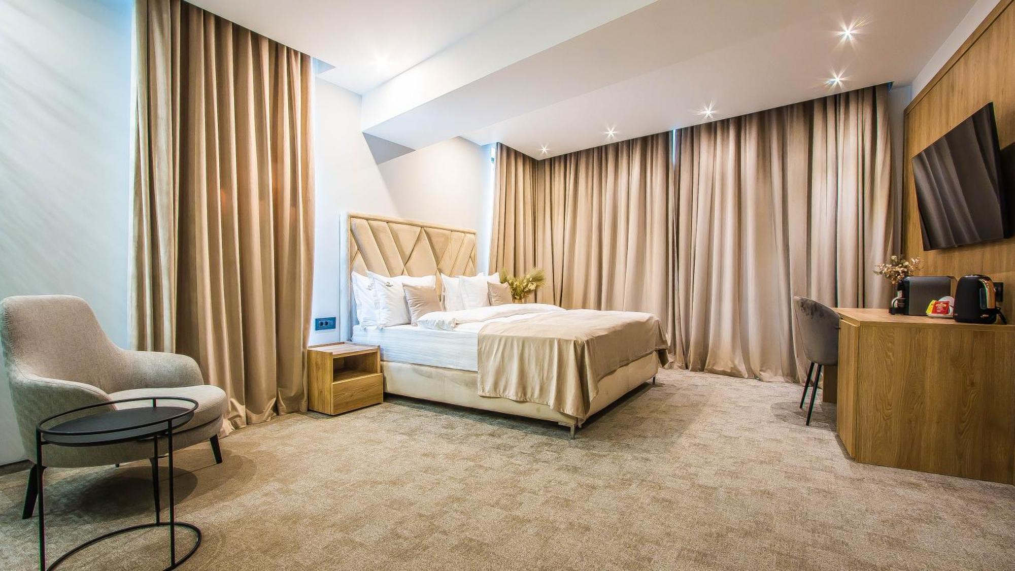 Central Apart Hotel Bukarest Eksteriør billede